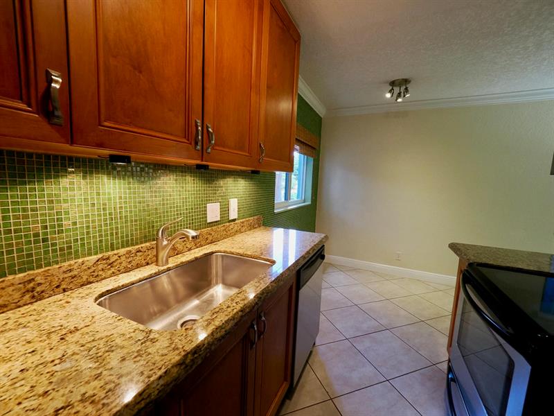 Details for 1460 18th St  104, Fort Lauderdale, FL 33305