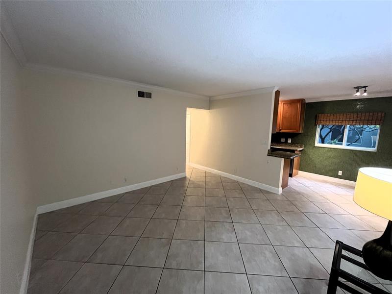 Image 12 of 71 For 1460 18th St  104