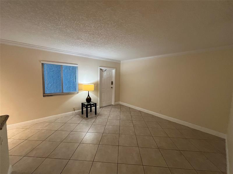 Image 14 of 71 For 1460 18th St  104