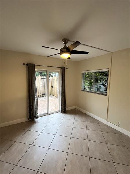 Image 37 of 71 For 1460 18th St  104