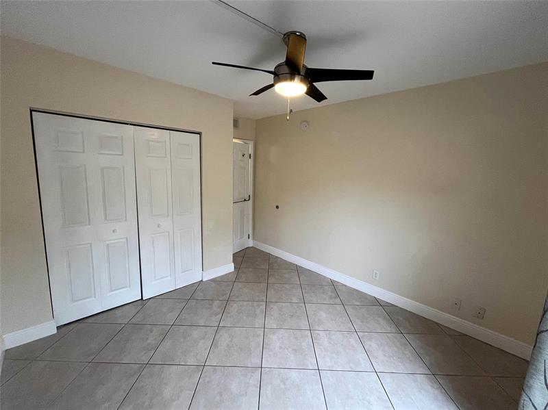 Image 42 of 71 For 1460 18th St  104