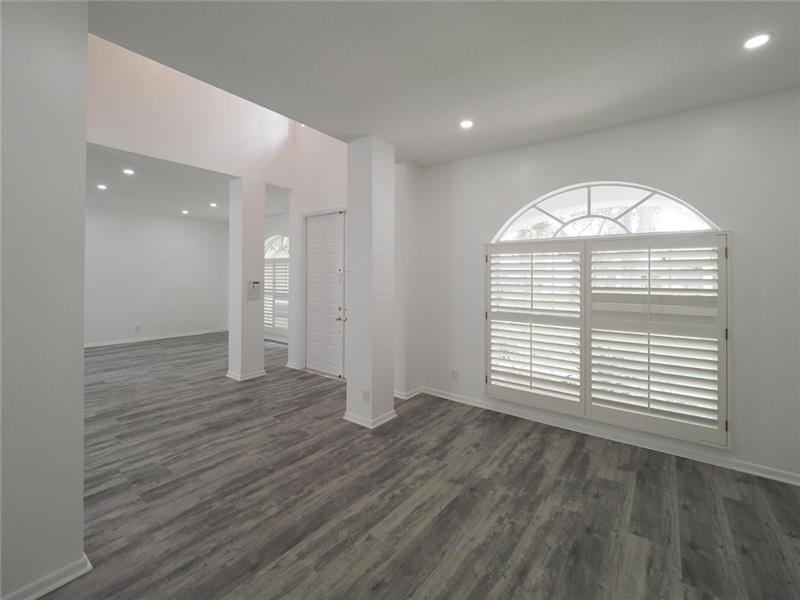 Image 15 of 55 For 10749 Nashville Dr