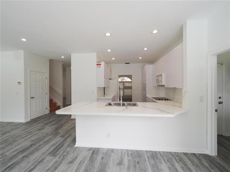 Image 21 of 55 For 10749 Nashville Dr