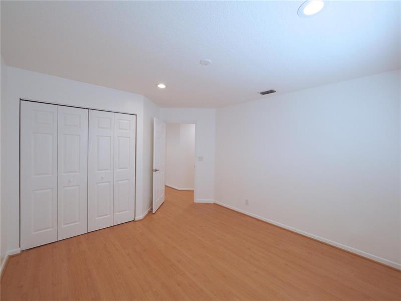 Image 30 of 55 For 10749 Nashville Dr