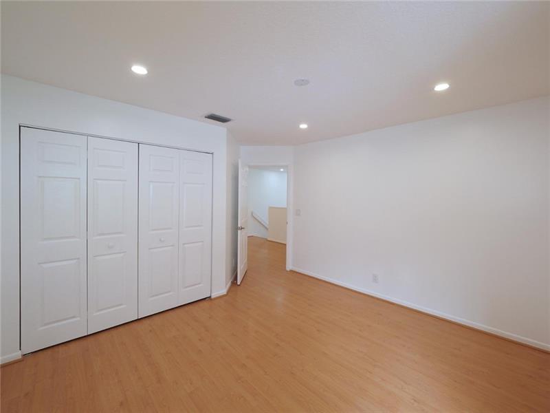 Image 40 of 55 For 10749 Nashville Dr
