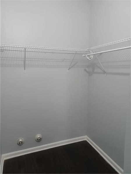Image 13 of 20 For 8021 Southgate Blvd  G4
