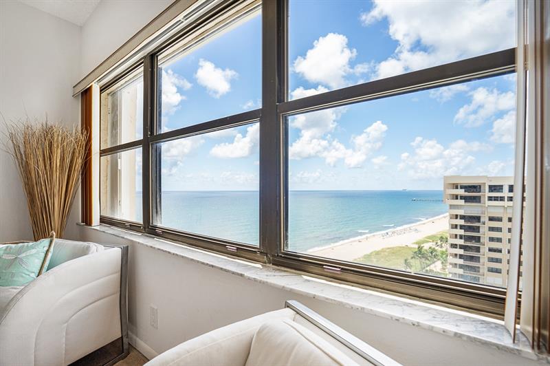 Image 11 of 35 For 5000 Ocean Blvd  1609