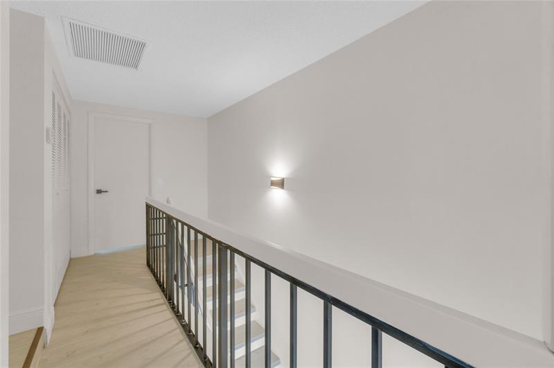 Image 27 of 31 For 11291 16th Ct