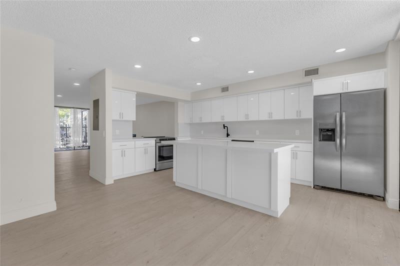Image 3 of 31 For 11291 16th Ct