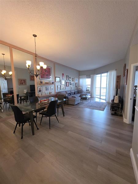 Image 14 of 58 For 7593 Granville Dr  411