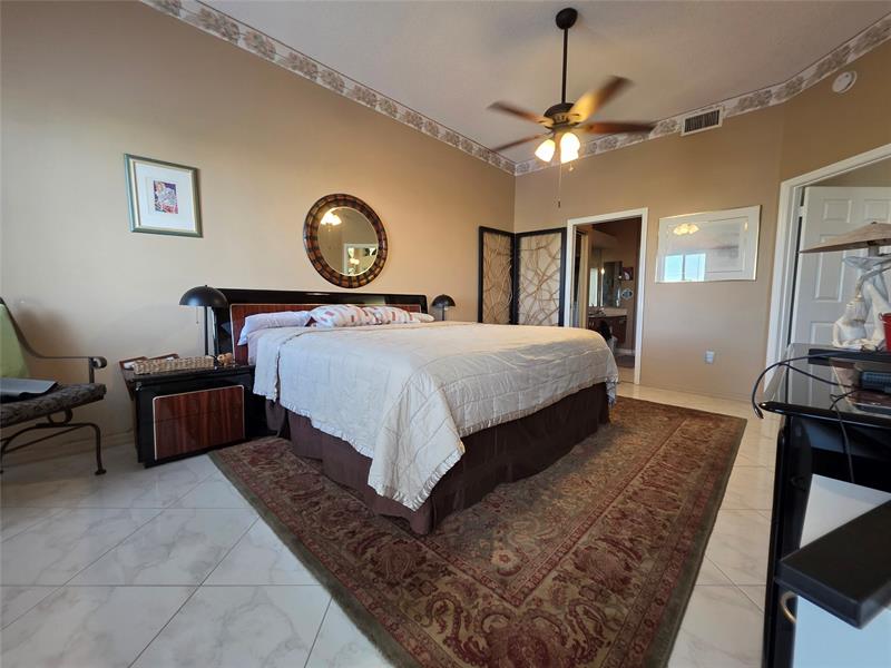 Image 26 of 58 For 7593 Granville Dr  411