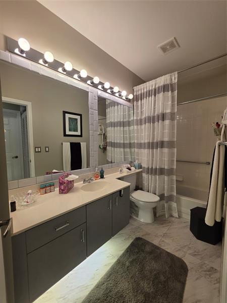 Image 51 of 58 For 7593 Granville Dr  411