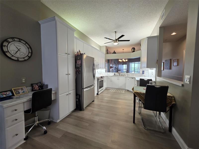 Image 9 of 58 For 7593 Granville Dr  411