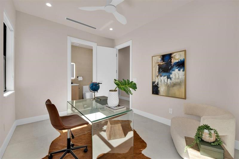 Image 36 of 51 For 920 17th Ave