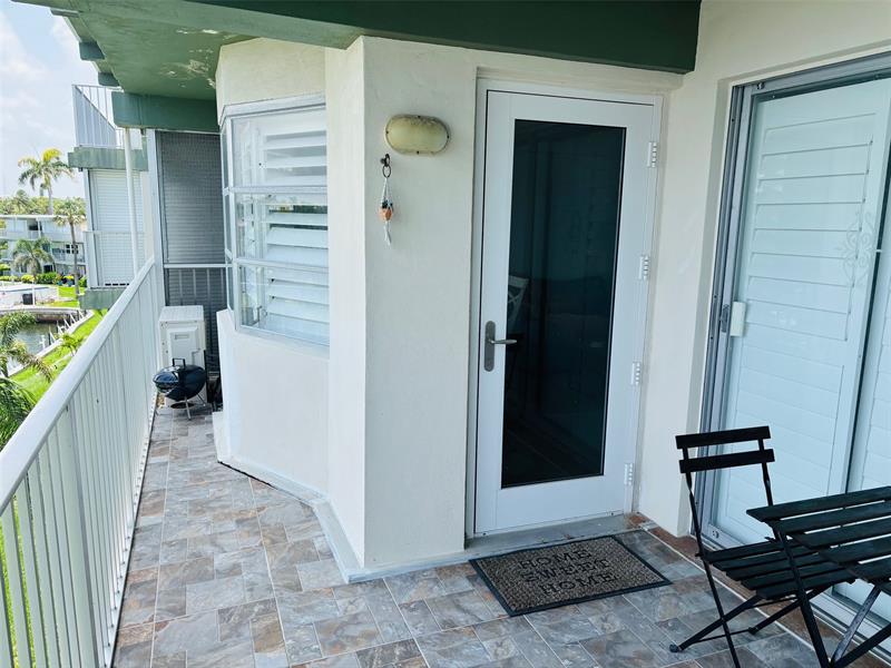 Image 14 of 21 For 1511 15th Ct  403