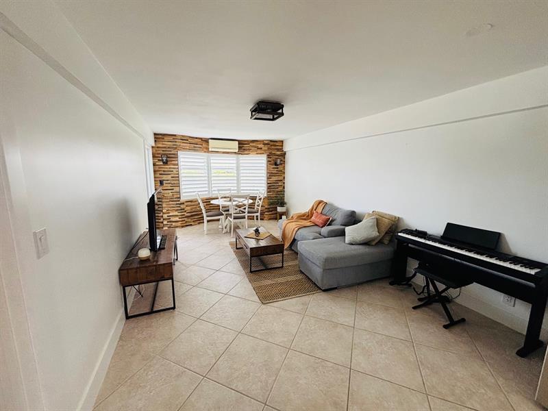 Image 8 of 21 For 1511 15th Ct  403