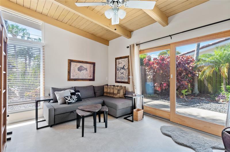 Image 22 of 25 For 2309 20th Avenue