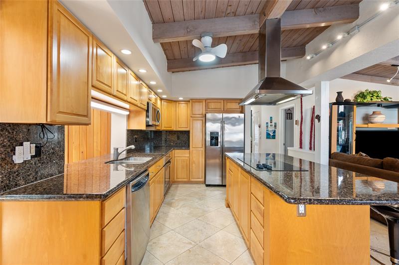 Image 7 of 25 For 2309 20th Avenue