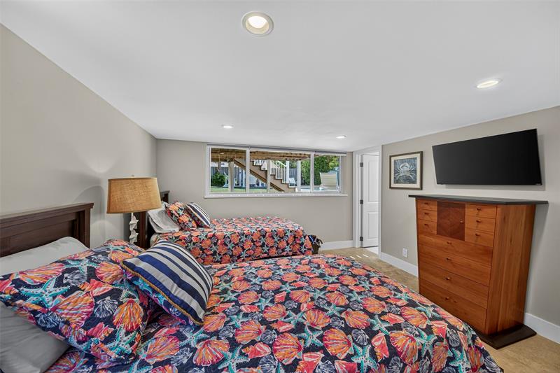 Image 39 of 80 For 1809 25th Ave