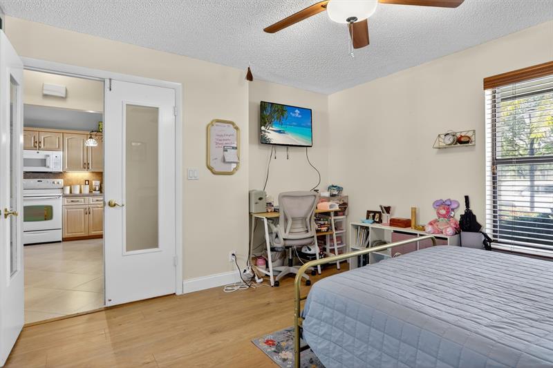 Image 12 of 30 For 3204 Carambola Cir  0