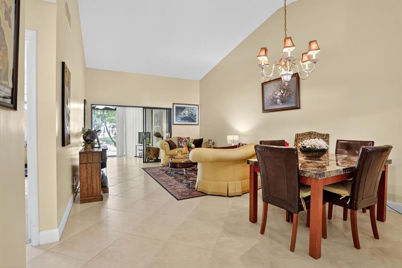 Image 15 of 30 For 3204 Carambola Cir  0