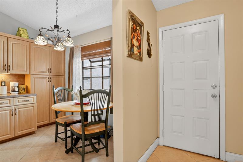 Image 5 of 30 For 3204 Carambola Cir  0