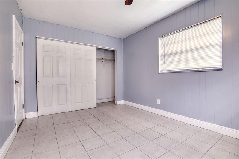 Image 13 of 19 For 3011 3rd St  