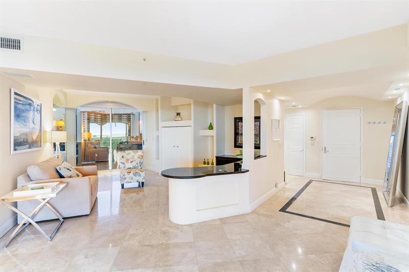 Image 3 of 26 For 3100 Ocean Blvd  604