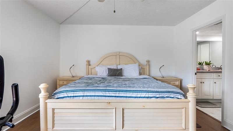 Image 20 of 69 For 409 Republic Ct  409