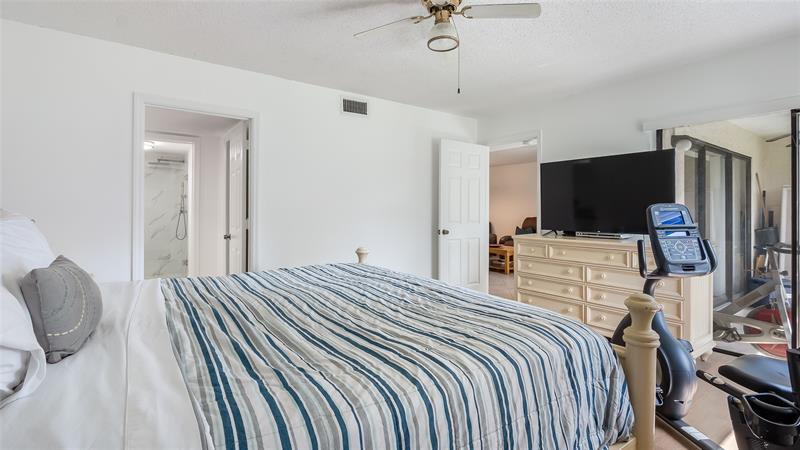 Image 21 of 69 For 409 Republic Ct  409