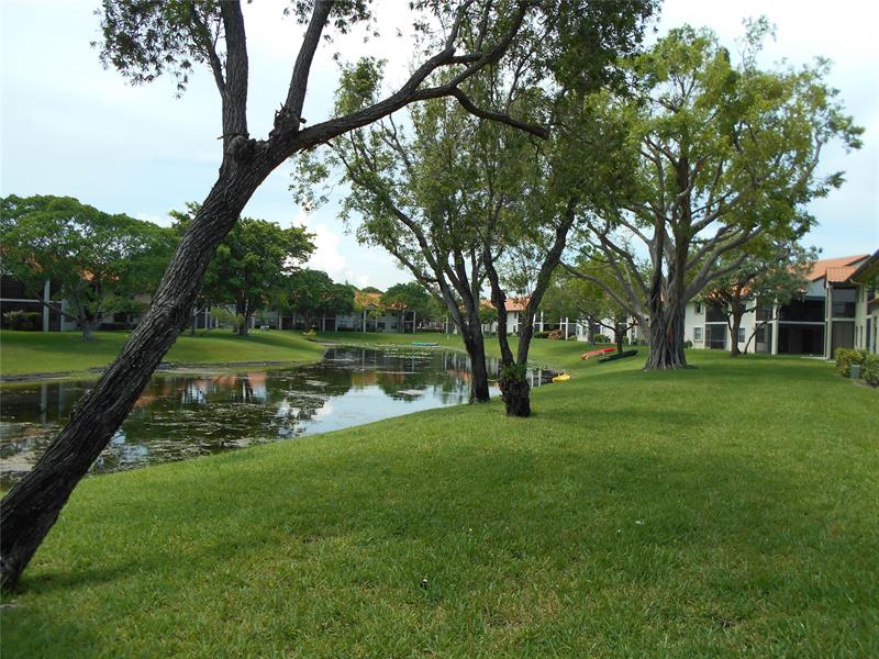 Image 35 of 69 For 409 Republic Ct  409