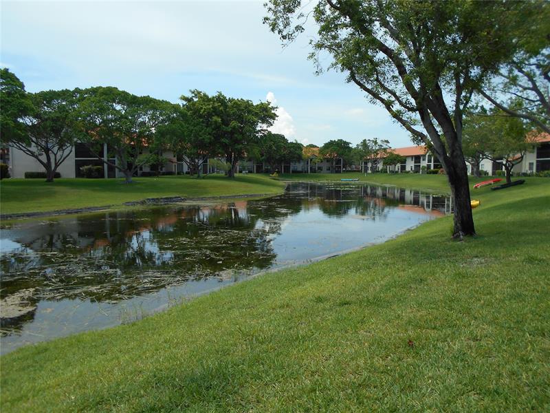 Image 36 of 69 For 409 Republic Ct  409