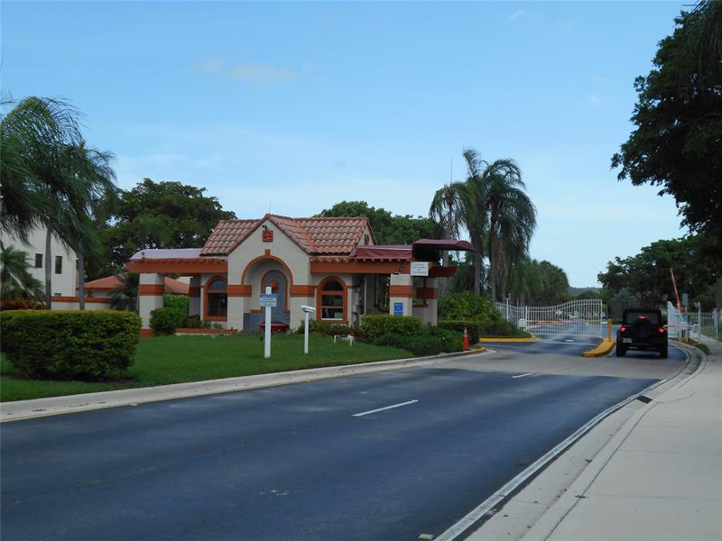 Image 43 of 69 For 409 Republic Ct  409