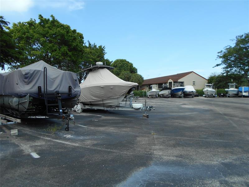 Image 49 of 69 For 409 Republic Ct  409