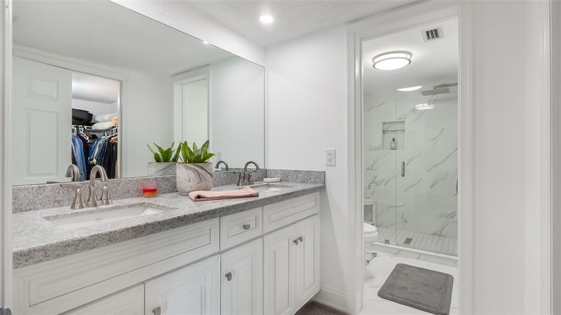 Image 6 of 69 For 409 Republic Ct  409