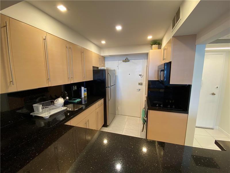 Image 11 of 21 For 336 Birch Rd  6-b