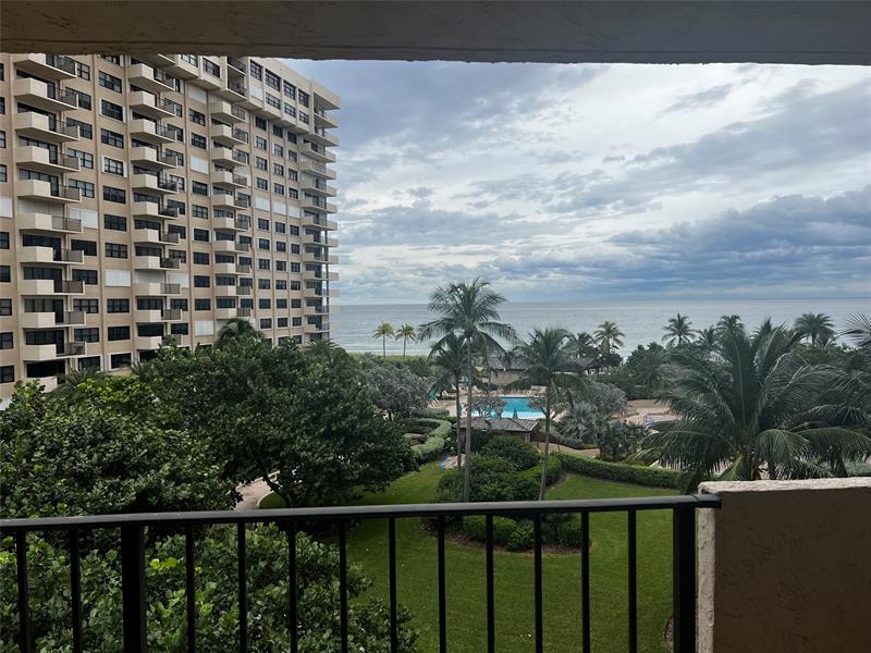 Image 11 of 42 For 4900 Ocean Blvd  616