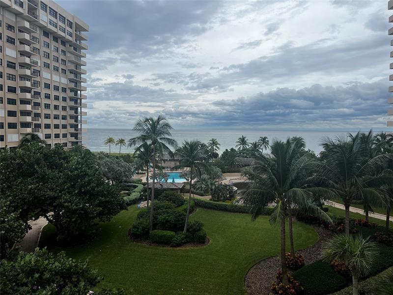 Image 12 of 42 For 4900 Ocean Blvd  616
