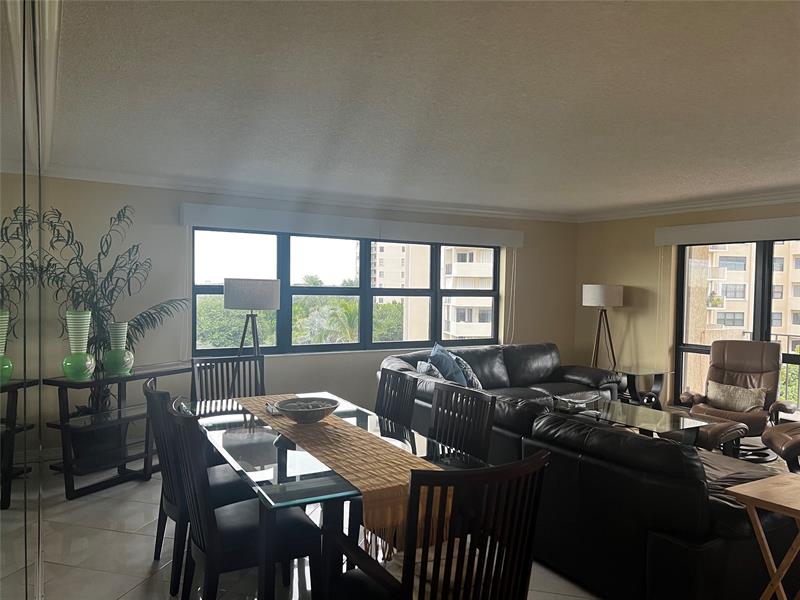Image 8 of 42 For 4900 Ocean Blvd  616