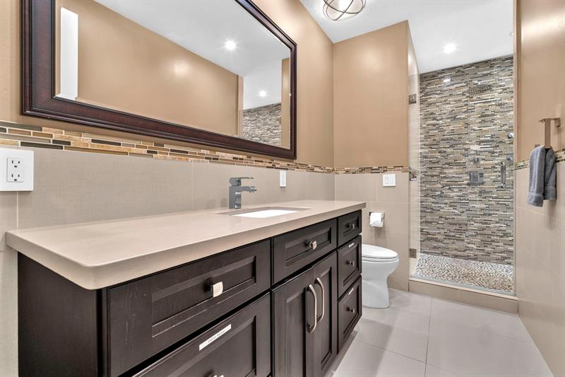 Image 24 of 50 For 21062 Bella Vista Cir