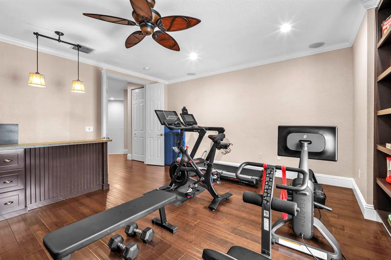 Image 36 of 50 For 21062 Bella Vista Cir