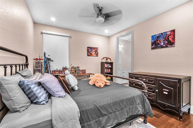 Image 38 of 50 For 21062 Bella Vista Cir