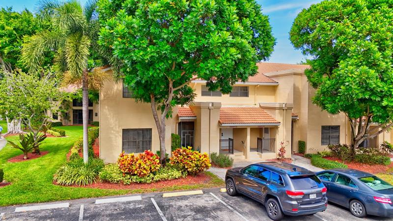 Image 28 of 60 For 6690 Montego Bay Boulevard  A
