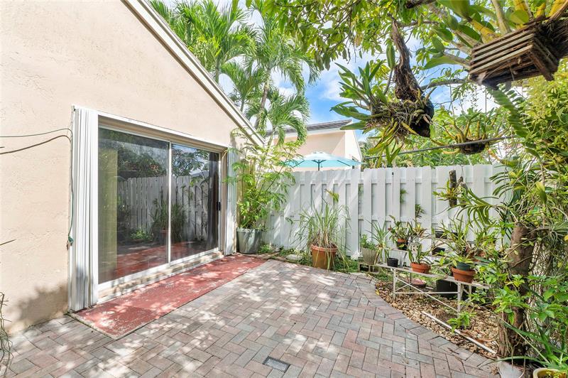 Image 43 of 50 For 5524 55th Dr
