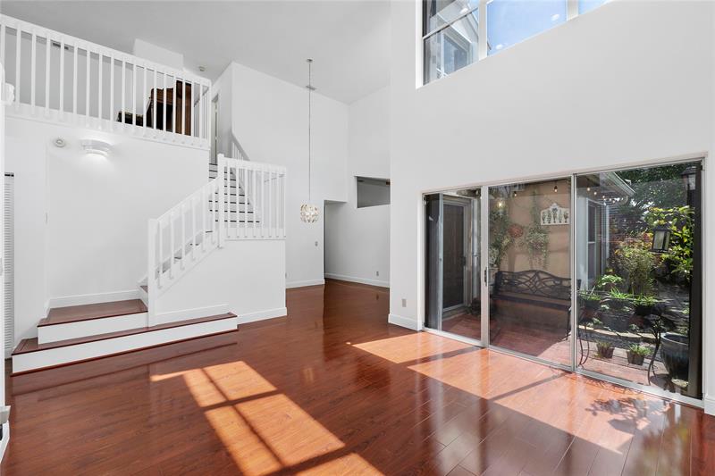 Image 7 of 50 For 5524 55th Dr