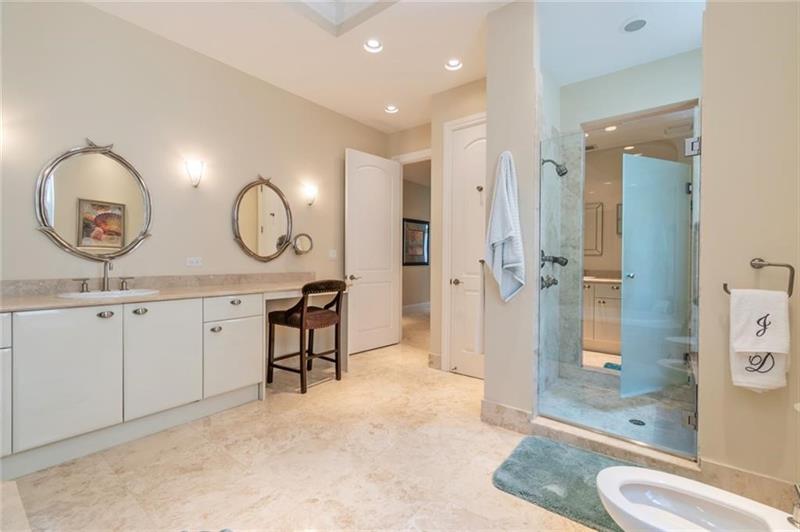 Image 16 of 32 For 4318 El Mar Dr