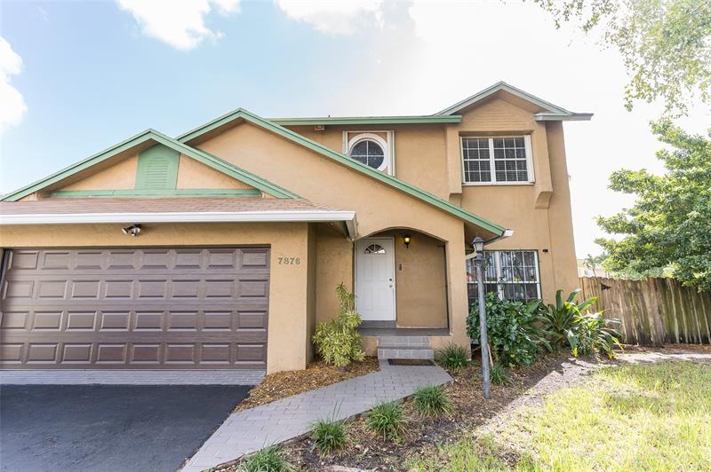 Details for 7876 189th St, Hialeah, FL 33015