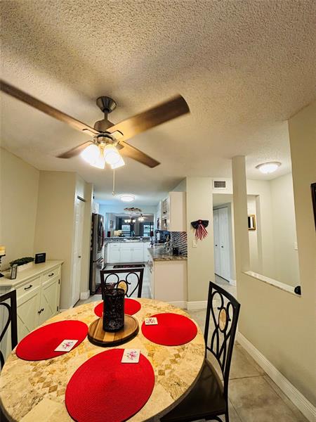 Image 11 of 36 For 7213 Fairfax Dr  107