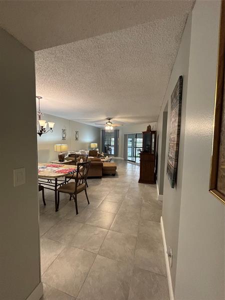 Image 25 of 36 For 7213 Fairfax Dr  107