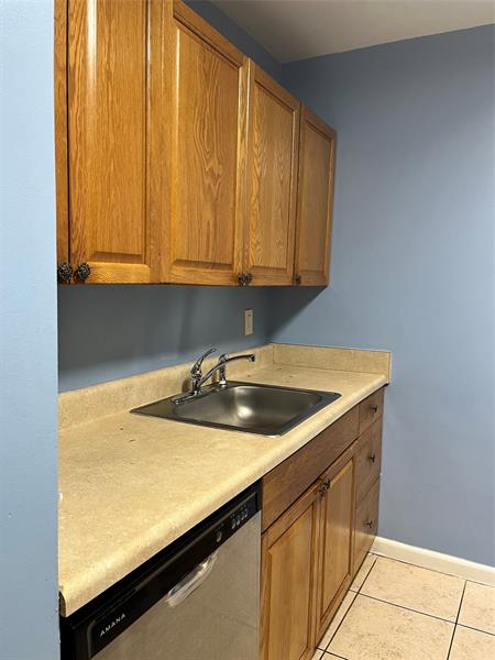Image 10 of 31 For 2930 55th Ave  1c